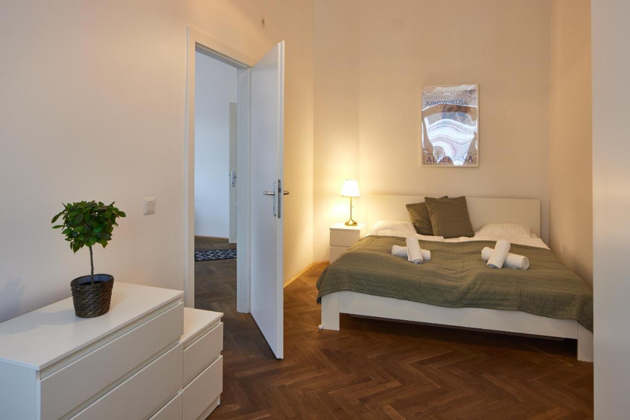 Beautiful Restored - Close To Metro - II Vienna Exterior photo