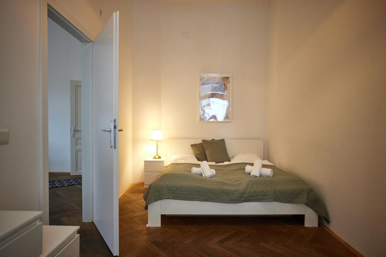 Beautiful Restored - Close To Metro - II Vienna Exterior photo