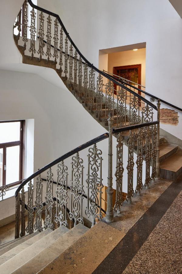 Beautiful Restored - Close To Metro - II Vienna Exterior photo